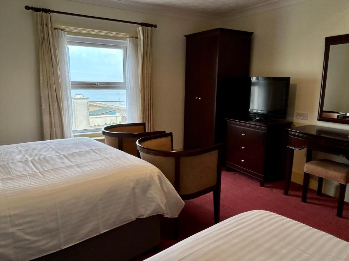 Regent Court - Seafront, Sandown - Free Car Ferry For Bookings Of 3 Or More Nights, Subject To Availability Exteriör bild