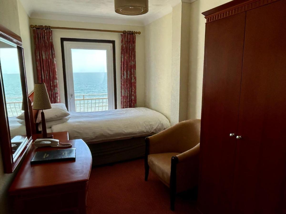 Regent Court - Seafront, Sandown - Free Car Ferry For Bookings Of 3 Or More Nights, Subject To Availability Exteriör bild