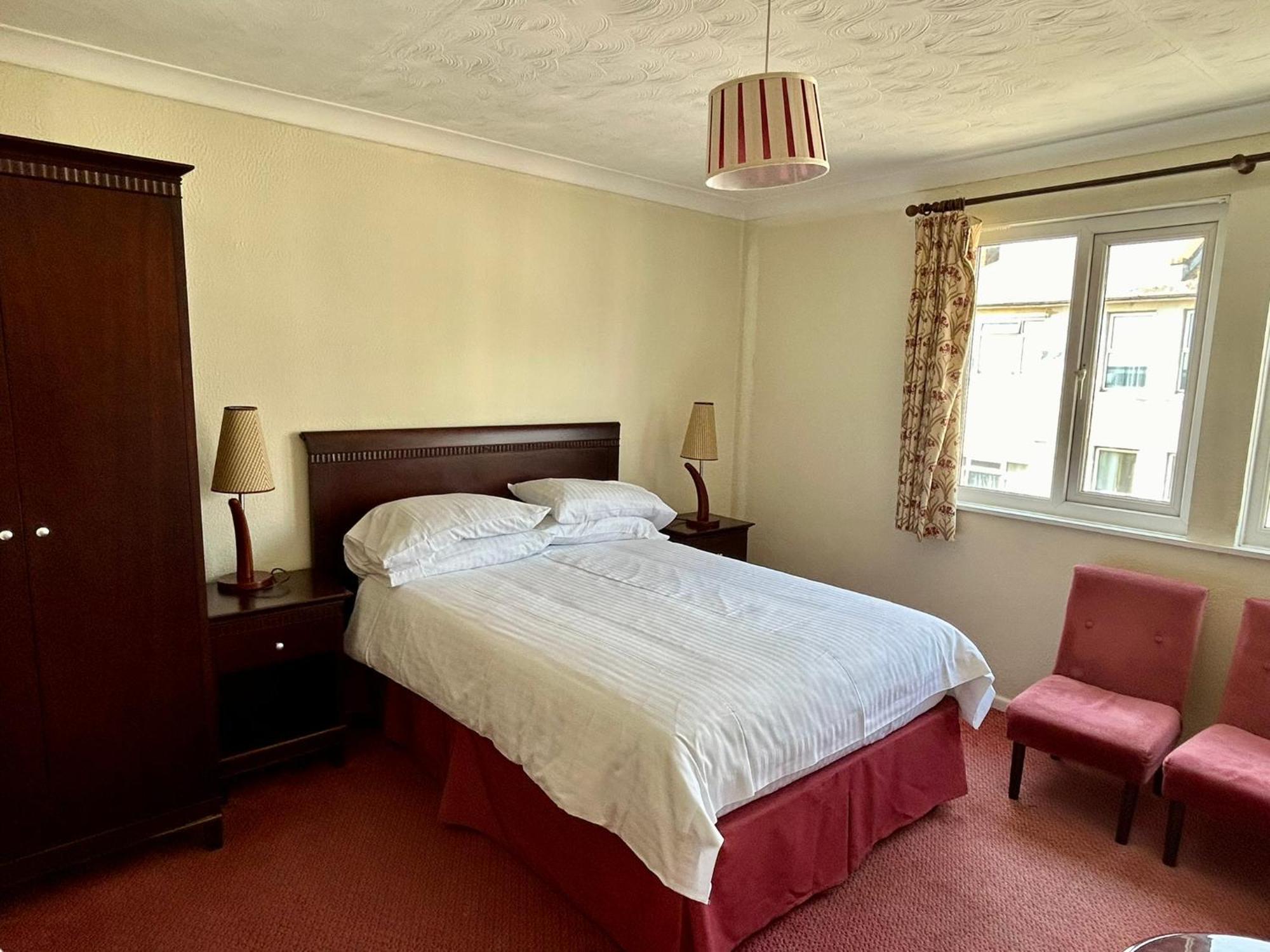 Regent Court - Seafront, Sandown - Free Car Ferry For Bookings Of 3 Or More Nights, Subject To Availability Exteriör bild
