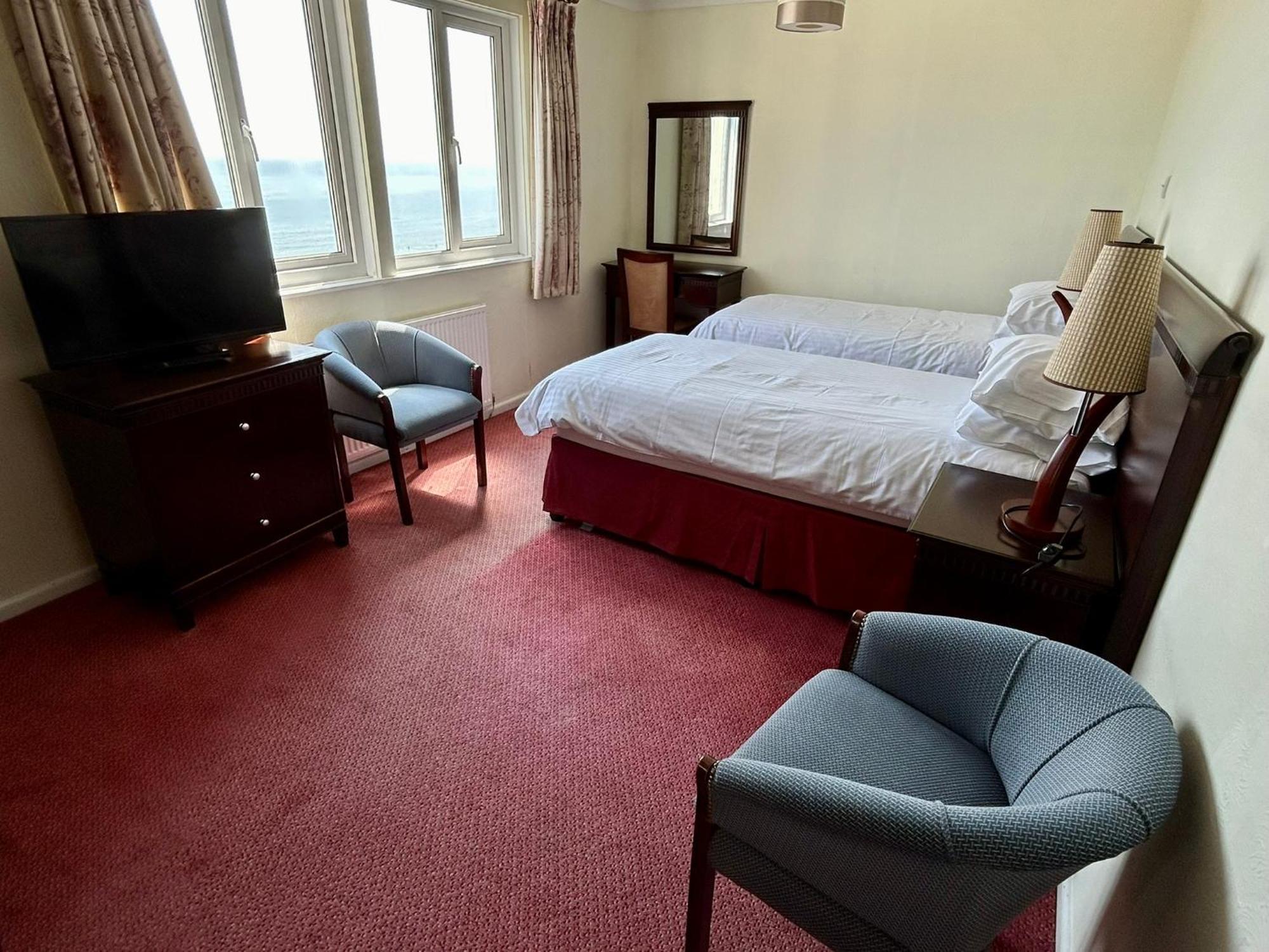 Regent Court - Seafront, Sandown - Free Car Ferry For Bookings Of 3 Or More Nights, Subject To Availability Exteriör bild