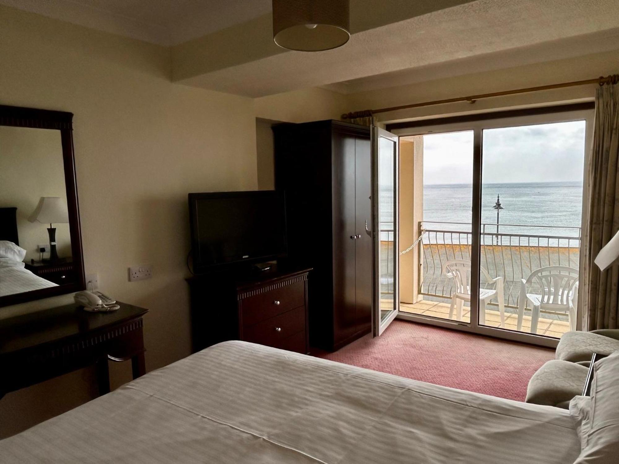 Regent Court - Seafront, Sandown - Free Car Ferry For Bookings Of 3 Or More Nights, Subject To Availability Exteriör bild